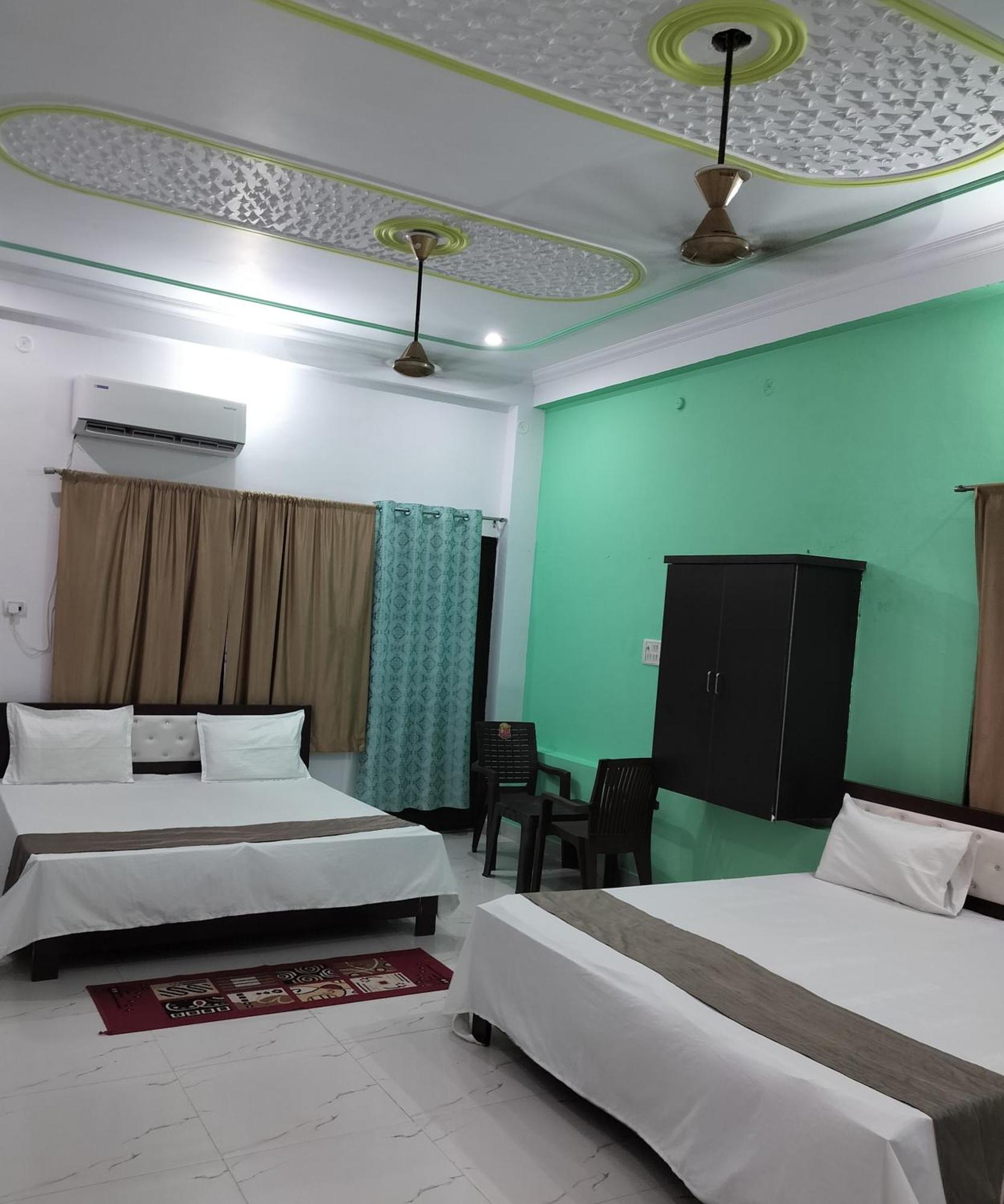 Hotel Chandrasha Villa Ayodhya Dham Ram Mandir 600 Meter エクステリア 写真