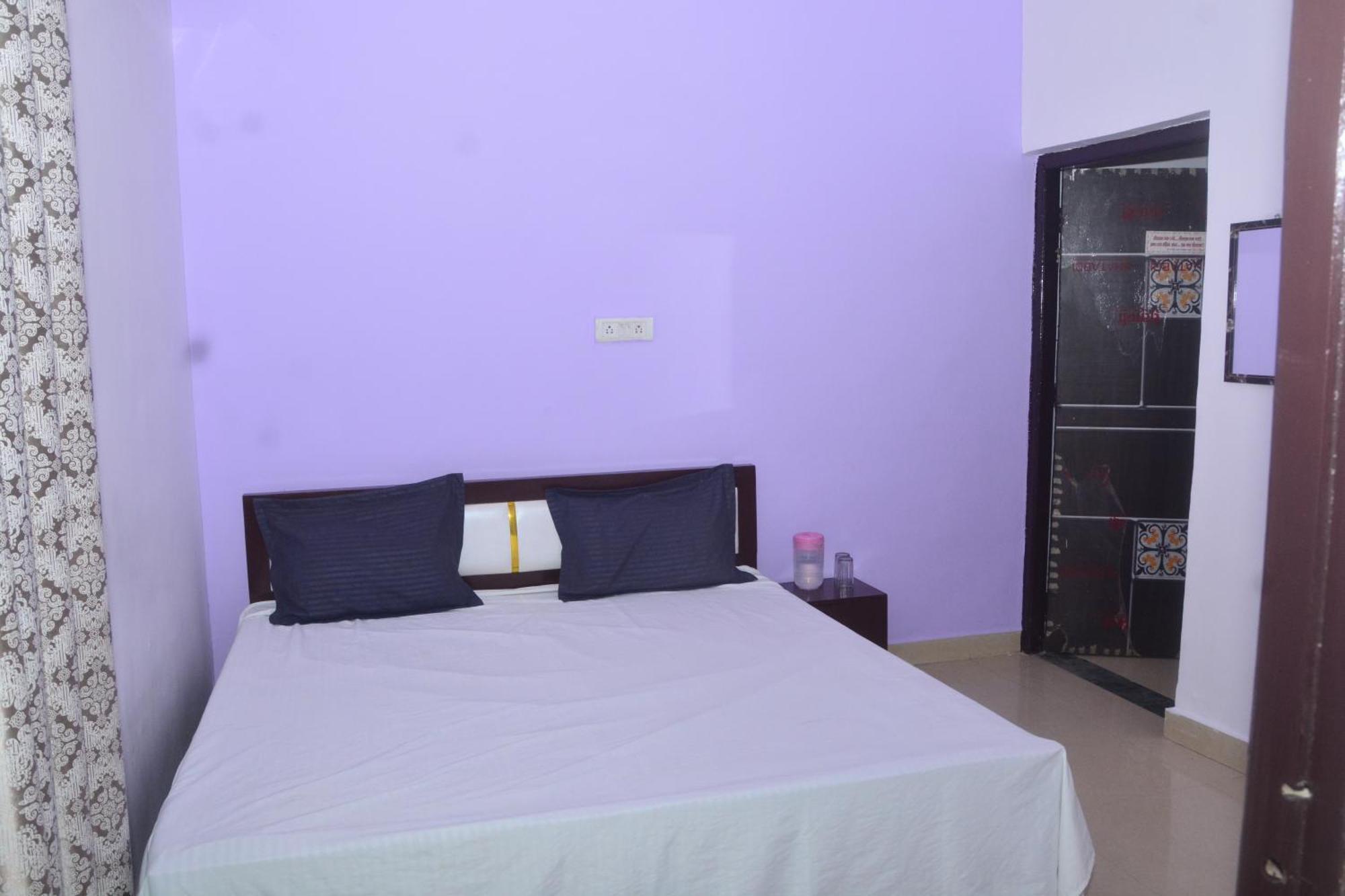 Hotel Chandrasha Villa Ayodhya Dham Ram Mandir 600 Meter エクステリア 写真